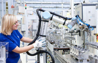 智能制造系統(tǒng)的核心 智能制造與計(jì)算機(jī)信息服務(wù)的融合